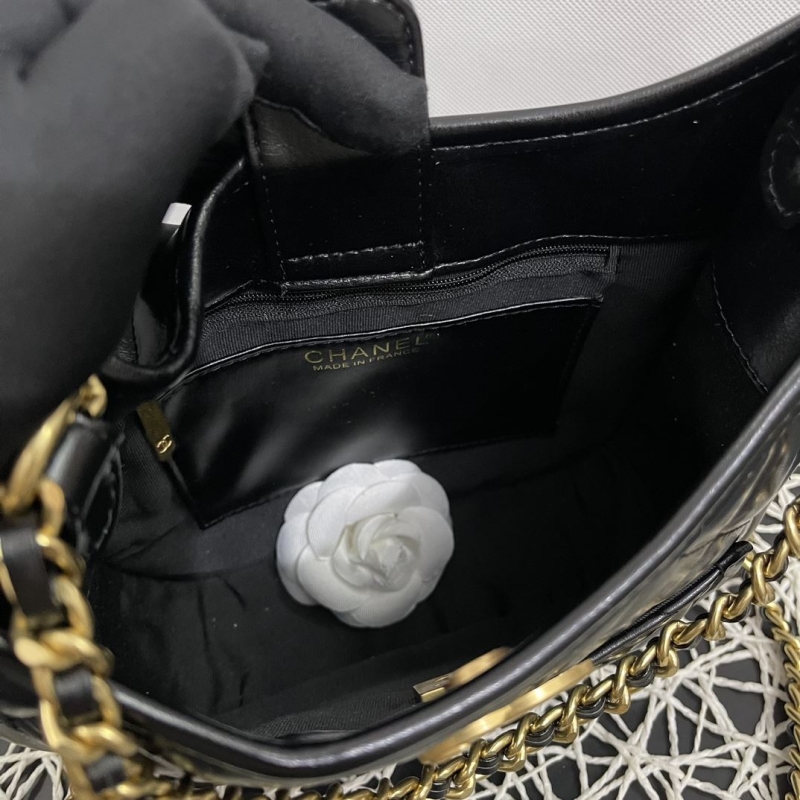 Ch**el hobo bags